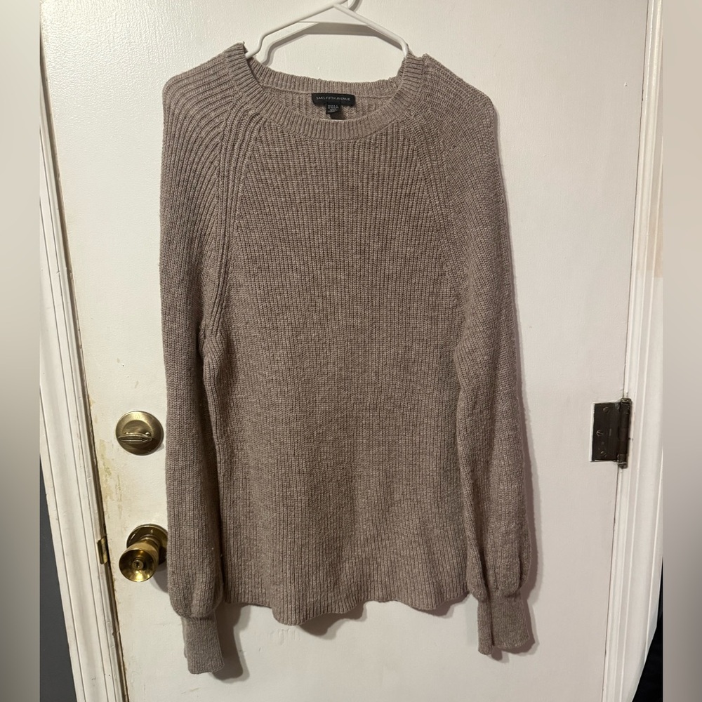 Saks Fifth Avenue Women’s XL SweaterTaupe Puff Sleeve Sweater